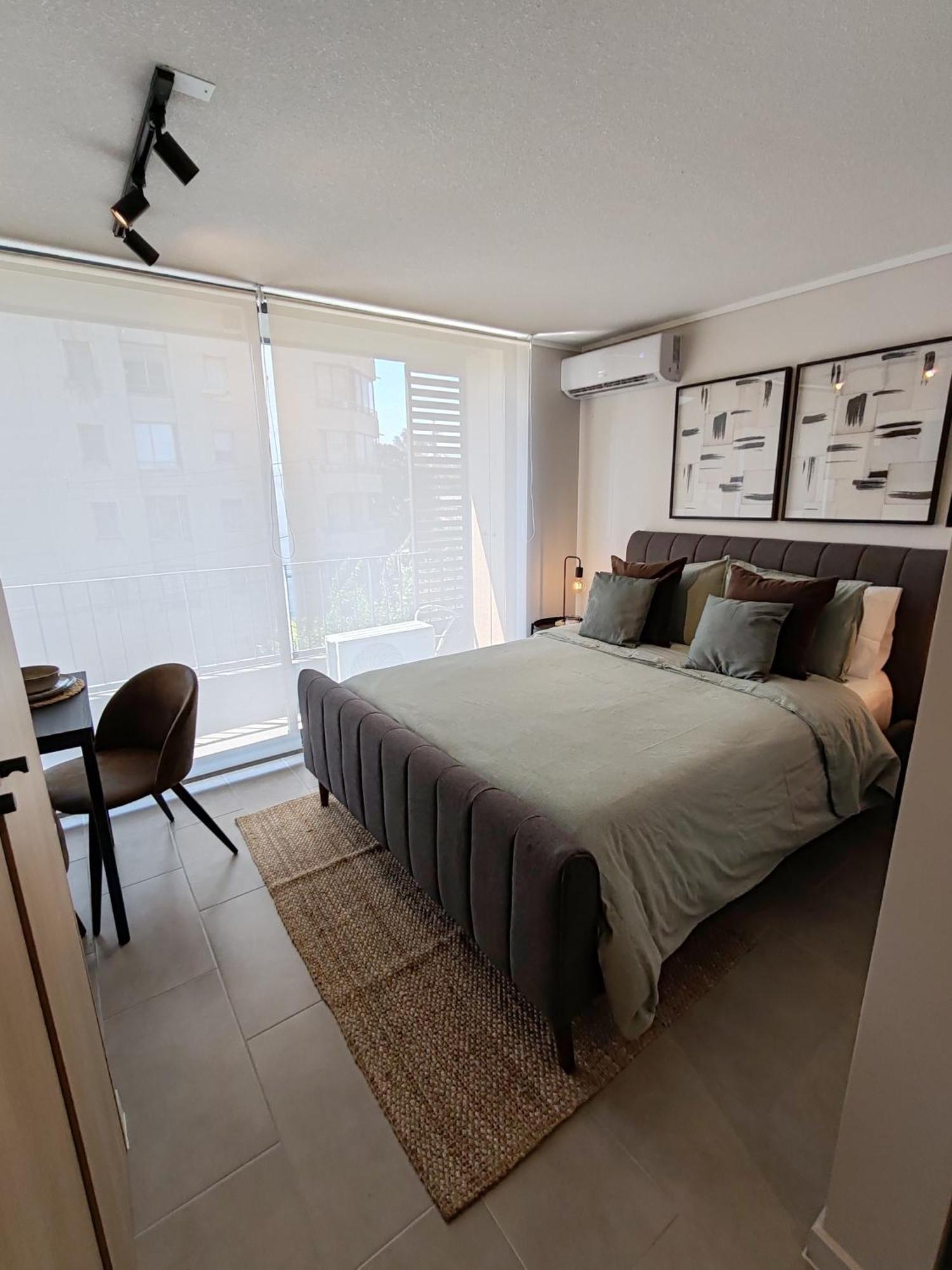 Departamento Parque O'higgins, Movistar Arena *